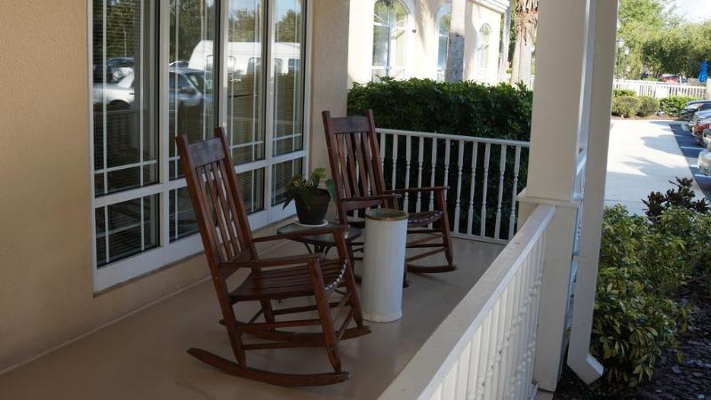 Baymont By Wyndham Fort Myers Airport Hotel Bagian luar foto